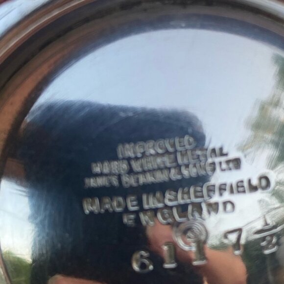 BEAUTIFUL Creamer and Sugar Bowl Set of 2 Hard White Metal Made in England - Picture 5 of 7